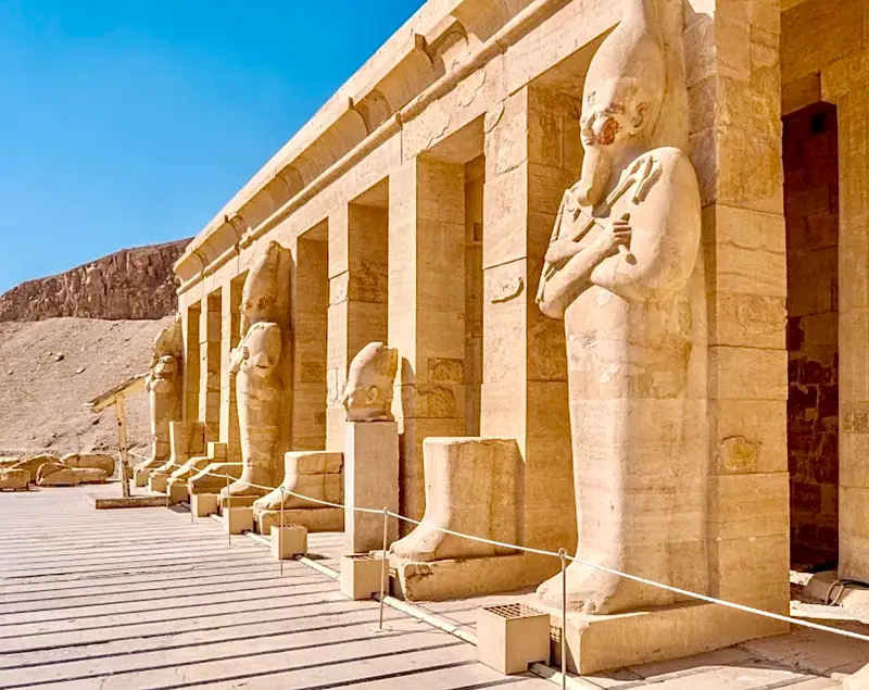 Luxor – Fórmula VAN 6