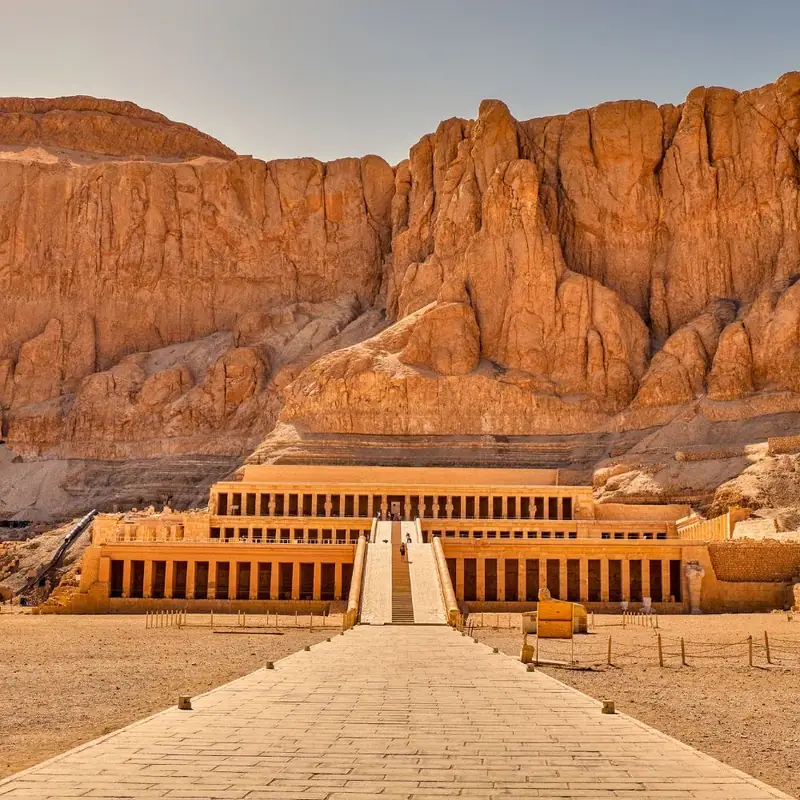 Luxor – Fórmula VAN 14